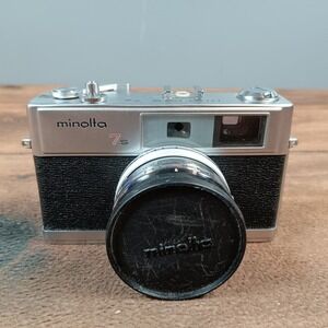 Minolta Hi-Matic 7s Rangefinder Camera 35mm Silver Good Vintage Rokkor Lens